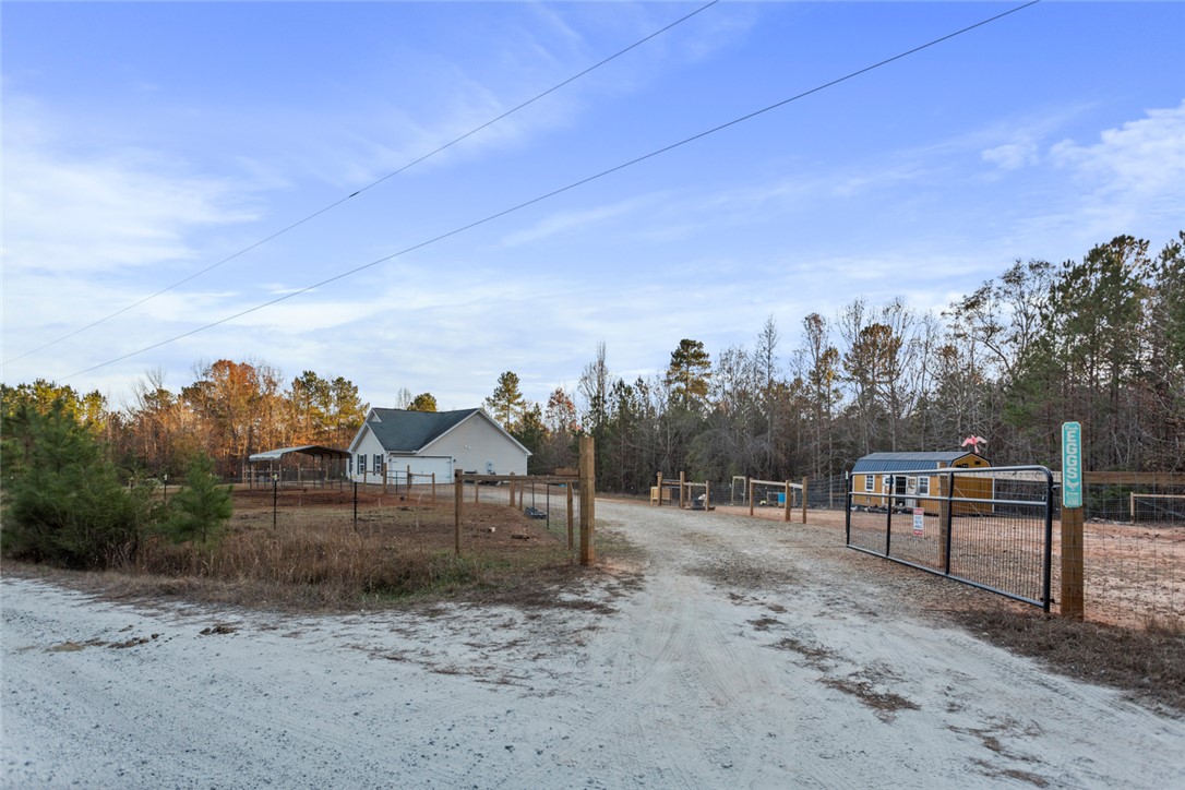 1500 Ballenger Road Gray Court, SC 29645 - Photo 6 of 23