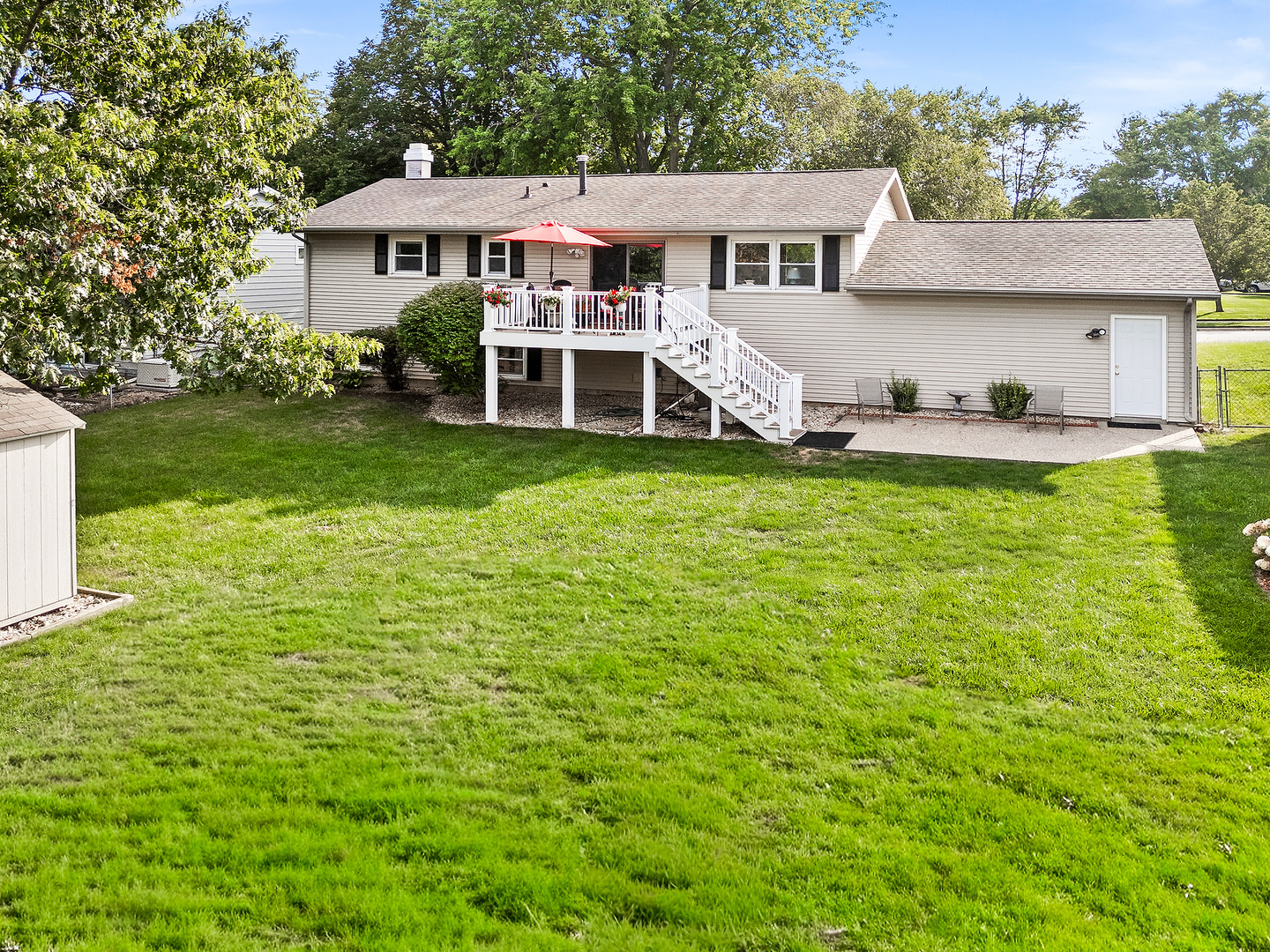 308 Raleigh Court Normal, IL 61761 - Photo 38 of 40 a front view of a house with garden