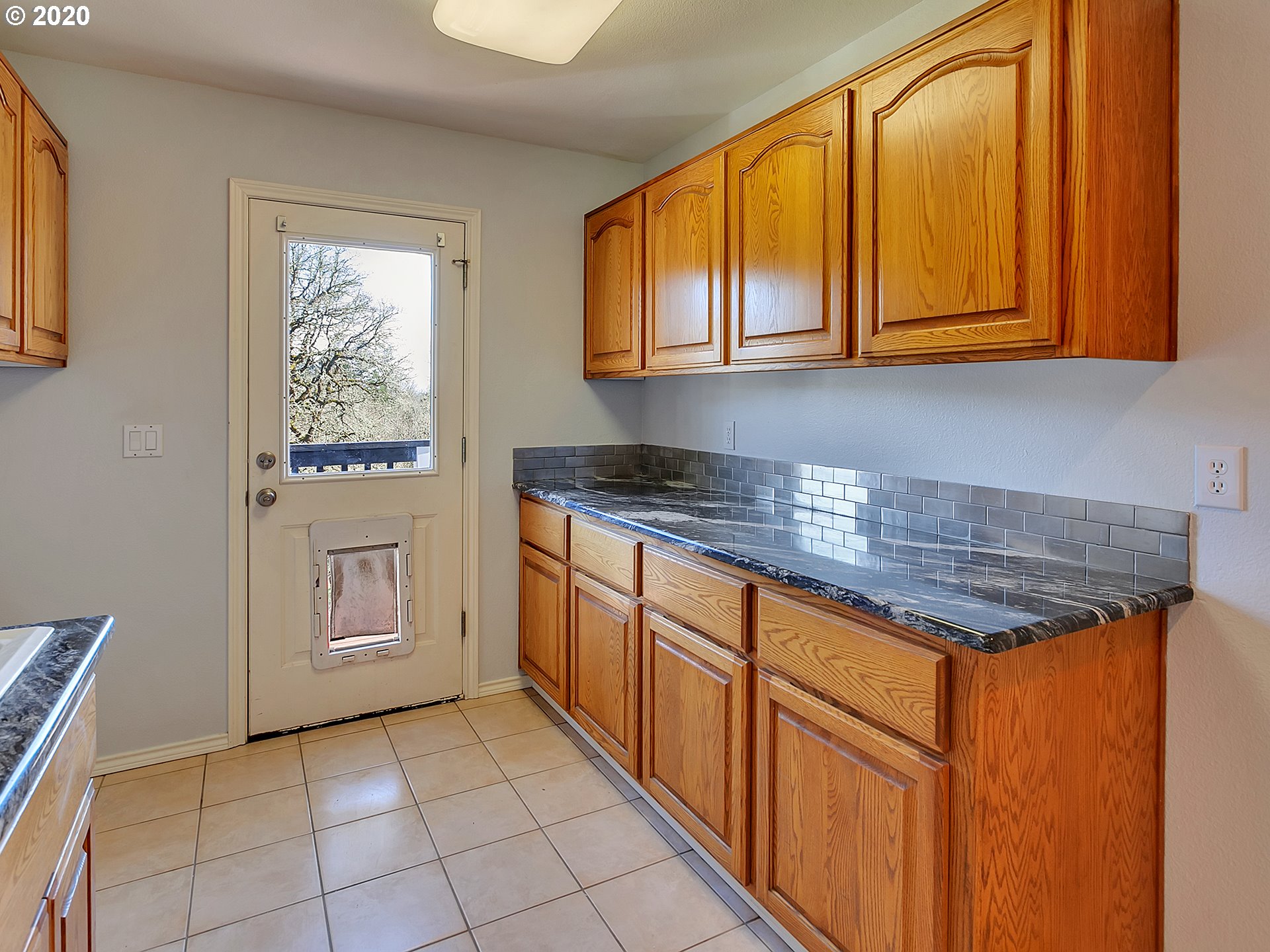 17700 Southwest Kramien Road Newberg, OR 97132 - Photo 14 of 32