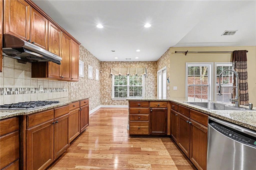 108 Lankford Road Tucker, GA 30084 - Photo 8 of 41