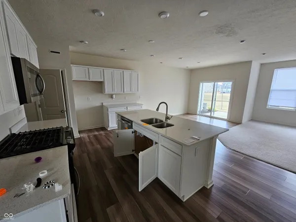 $300,000 | 18762 Terra Vista Place, Westfield, IN 46074