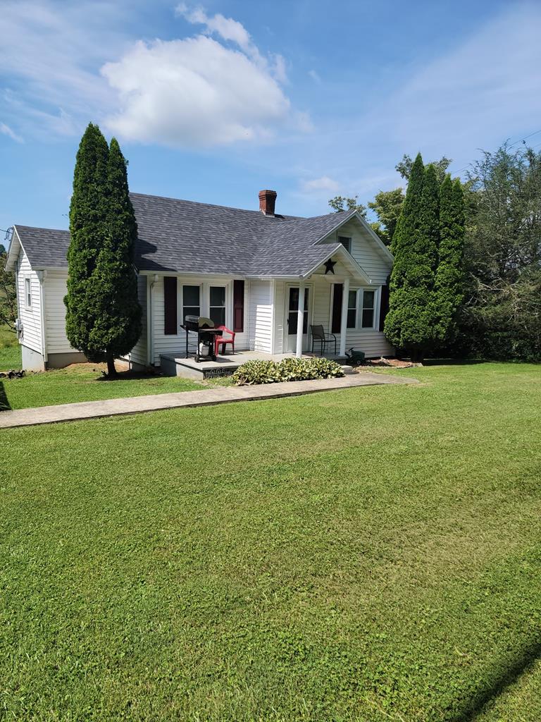 332 Fairview Road Galax, VA 24333 - Photo 1 of 47 Gallery Image 1