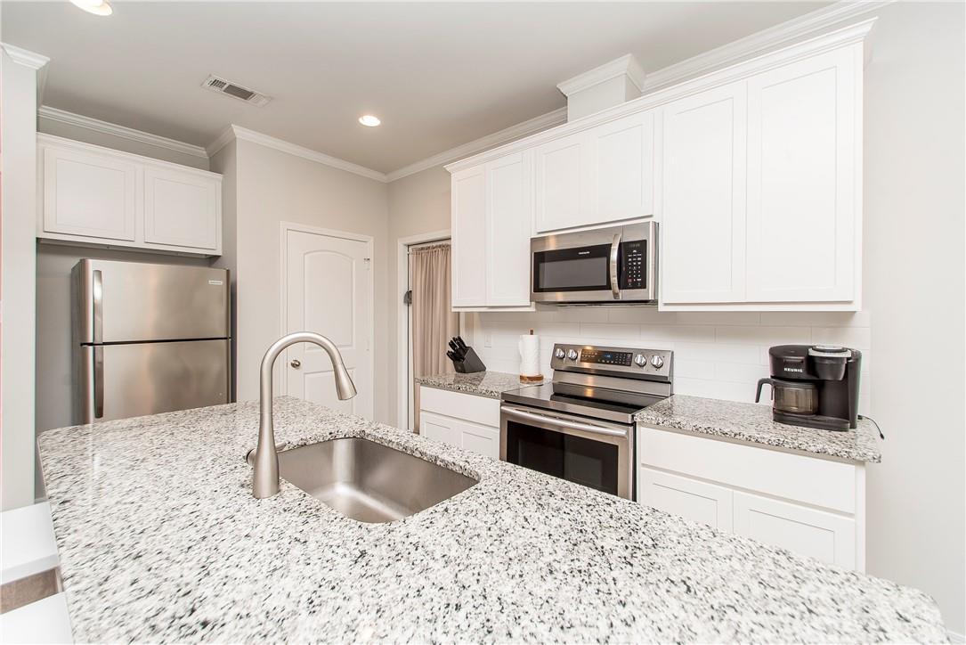 28841 Berry Todd Road Lacombe, LA 70445 - Photo 12 of 23 Gallery Image 12