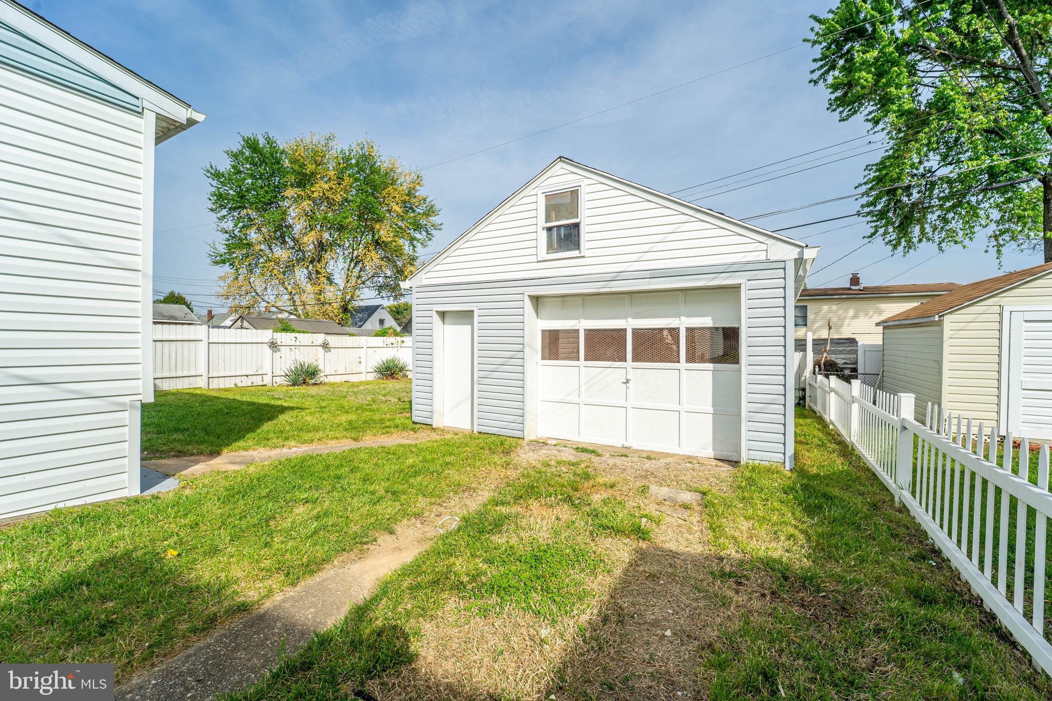 31 Avenal Road Essex, MD 21221 - Photo 8 of 39 Gallery Image 8