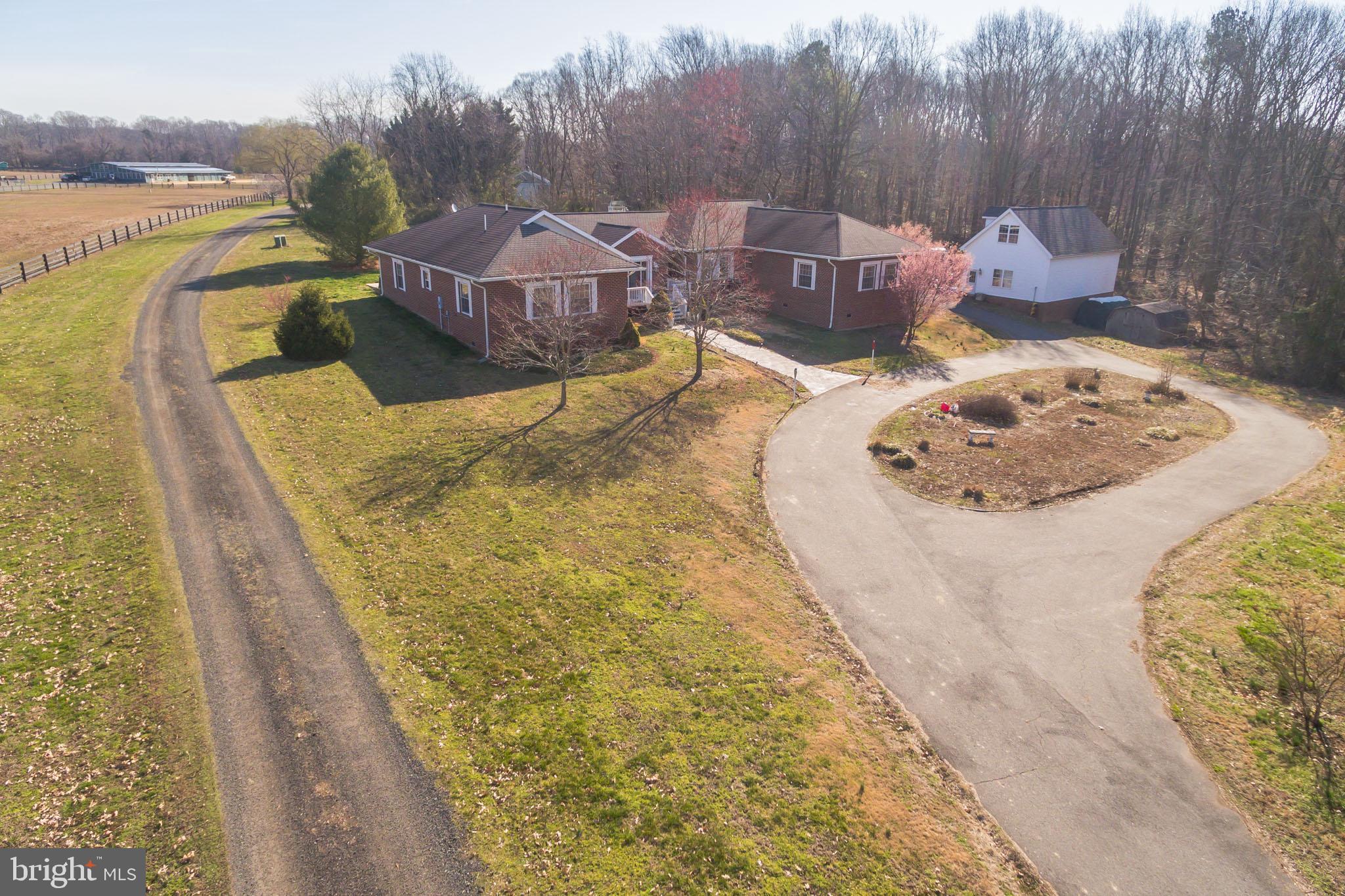2175 Hunting Creek Road Huntingtown, MD 20639 - Photo 3 of 40