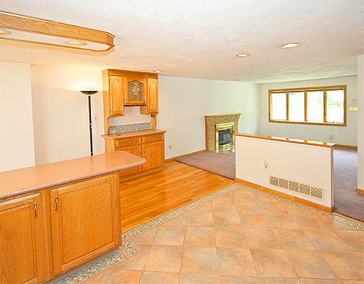 10 Hartford Road Arlington, MA 02474 - Photo 11 of 26