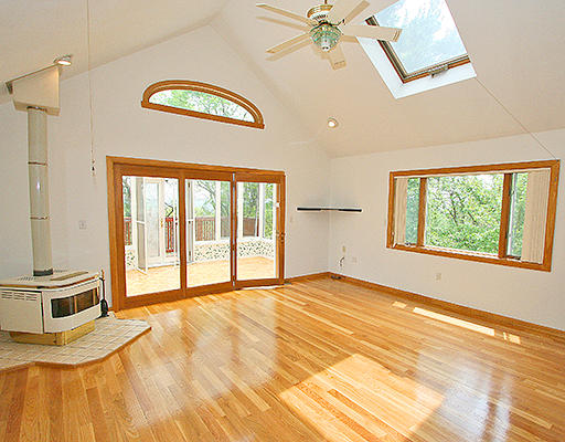 10 Hartford Road Arlington, MA 02474 - Photo 4 of 26