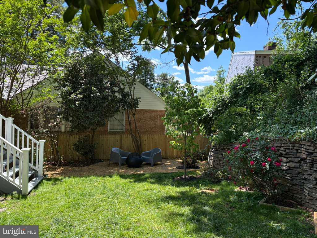 5015 Fulton Street Northwest Washington, DC 20016 - Photo 40 of 49