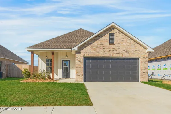 $1,950 | 225 Wakely Court, Lafayette, LA 70506