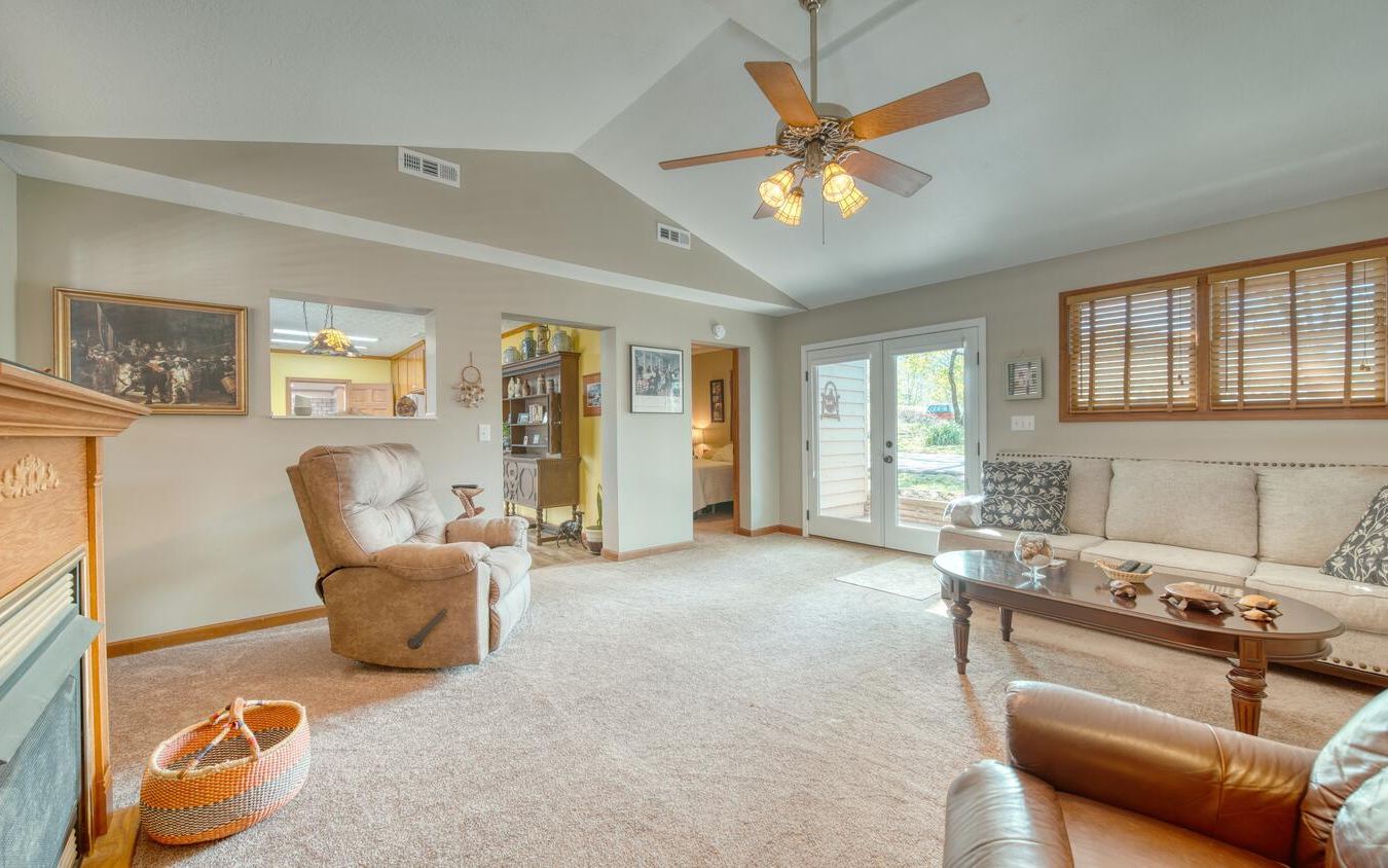 5763 Robinson Road Young Harris, GA 30582 - Photo 5 of 25 Additional View