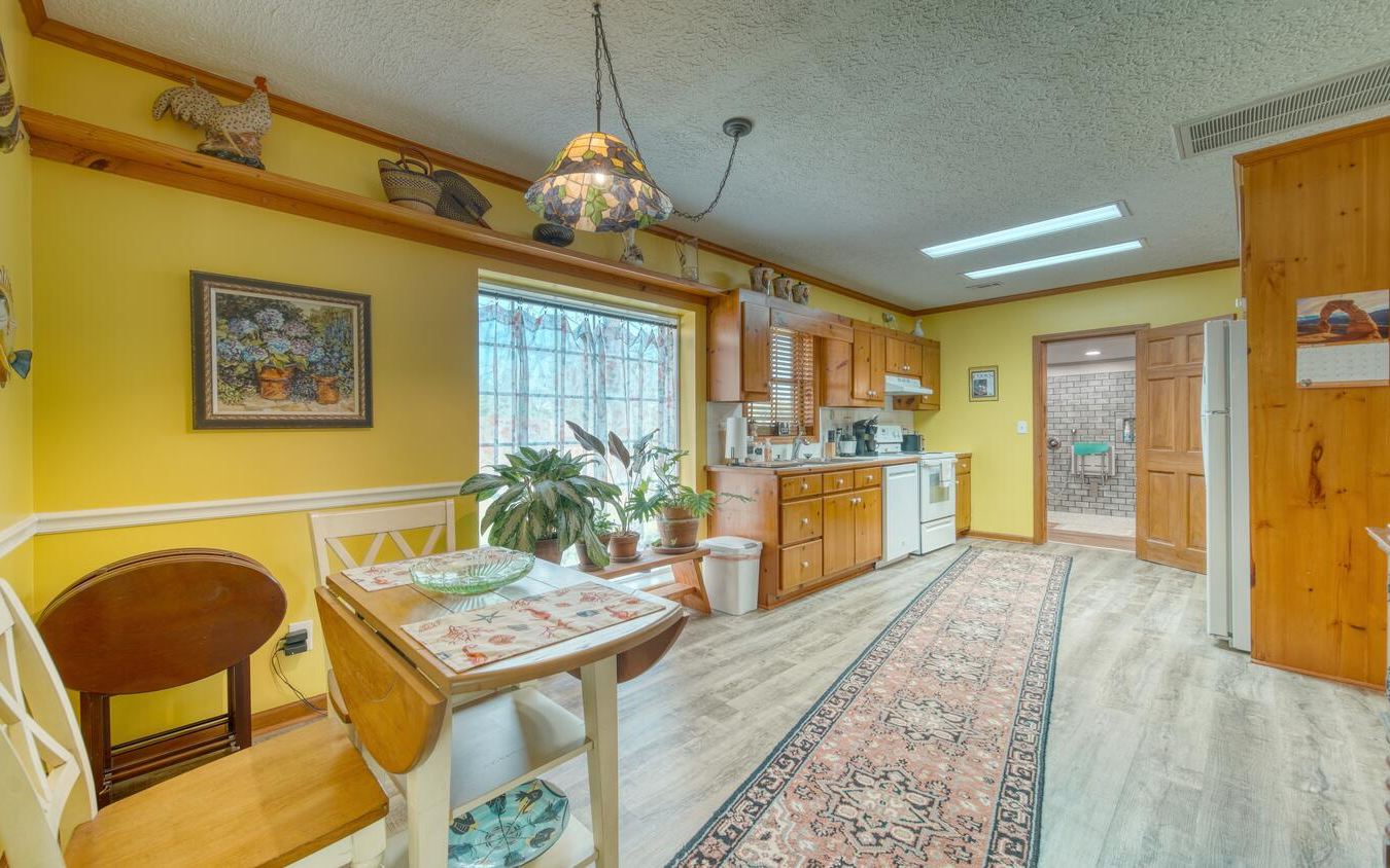 5763 Robinson Road Young Harris, GA 30582 - Photo 6 of 25 Additional View