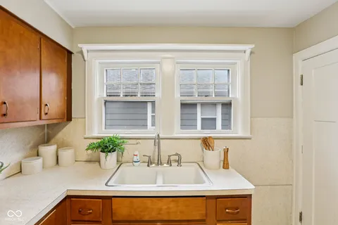 $160,000 | 1612 East 46th Street, Indianapolis, IN 46205