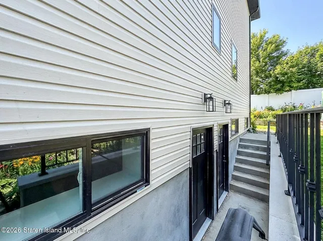 $1,599,999 | 86 Sprague Avenue | Tottenville