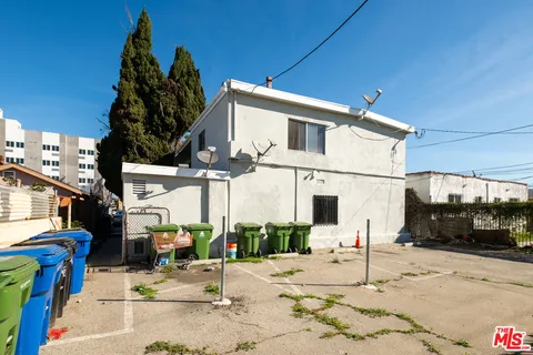 $1,345,000 | 732 West 76th Street, Los Angeles, CA 90003