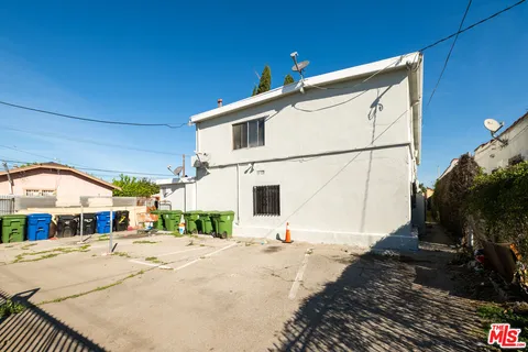 $1,345,000 | 732 West 76th Street, Los Angeles, CA 90003