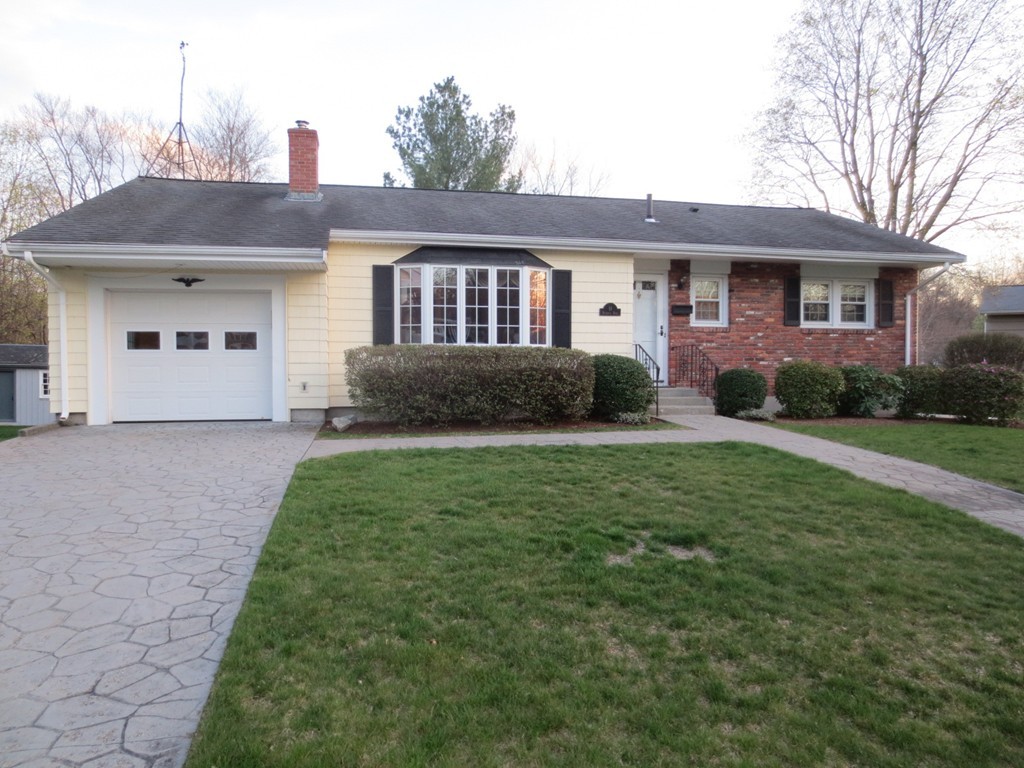 11 Rosedale Road Norwood, MA 02062 - Photo 1 of 30 Gallery Image 1