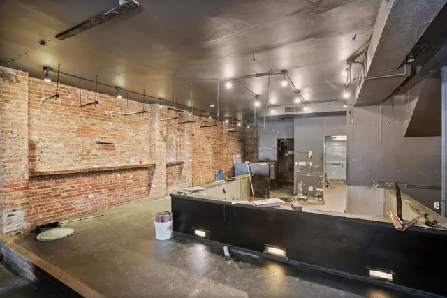 $3,000,000 | 296 Grand Street | Williamsburg