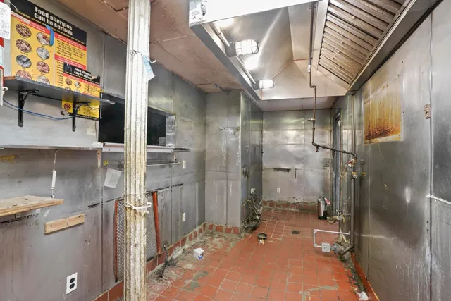 $3,000,000 | 296 Grand Street | Williamsburg