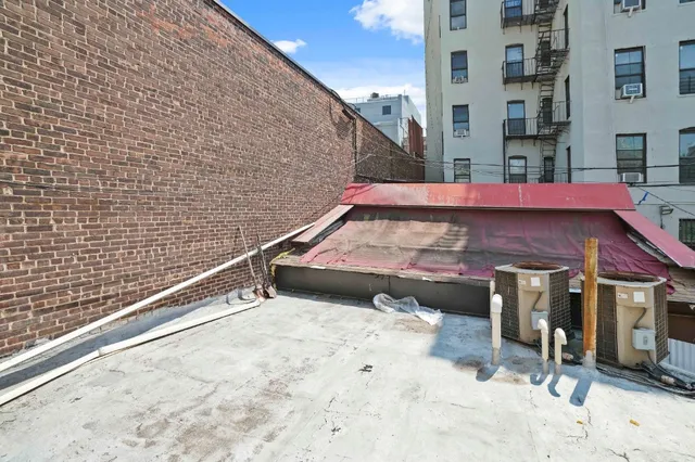 $3,000,000 | 296 Grand Street | Williamsburg