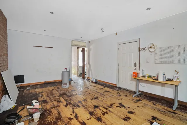 $3,000,000 | 296 Grand Street | Williamsburg