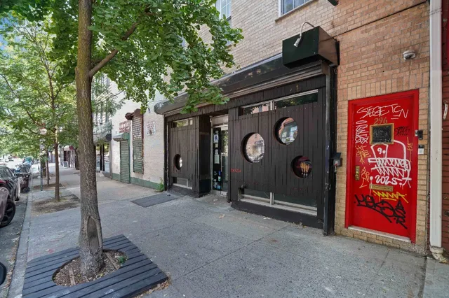 $3,000,000 | 296 Grand Street | Williamsburg