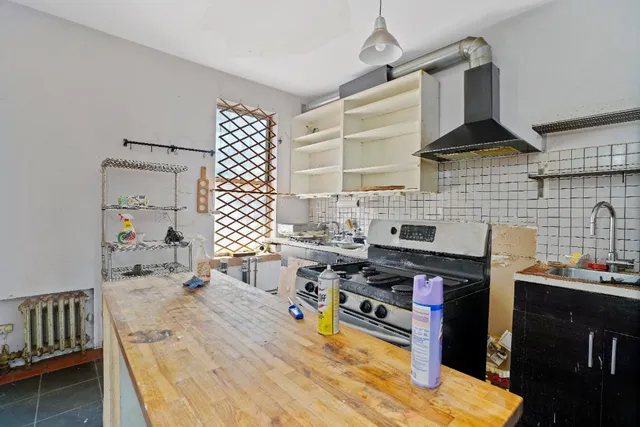 $3,000,000 | 296 Grand Street | Williamsburg