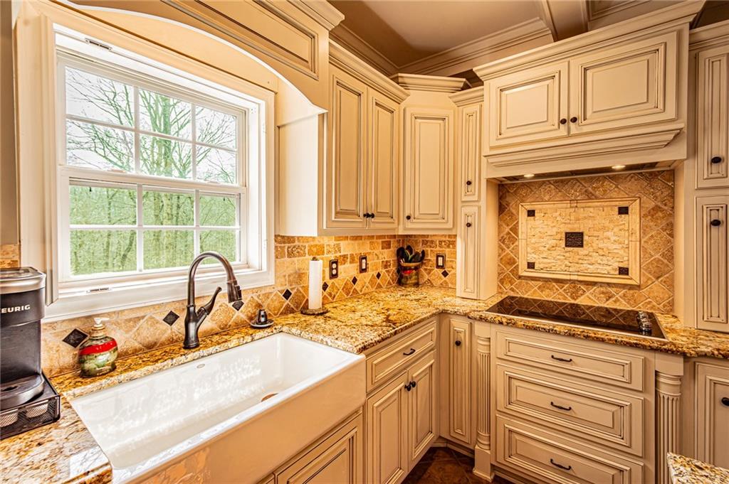 3718 Pebble Creek Point Gainesville, GA 30506 - Photo 11 of 144