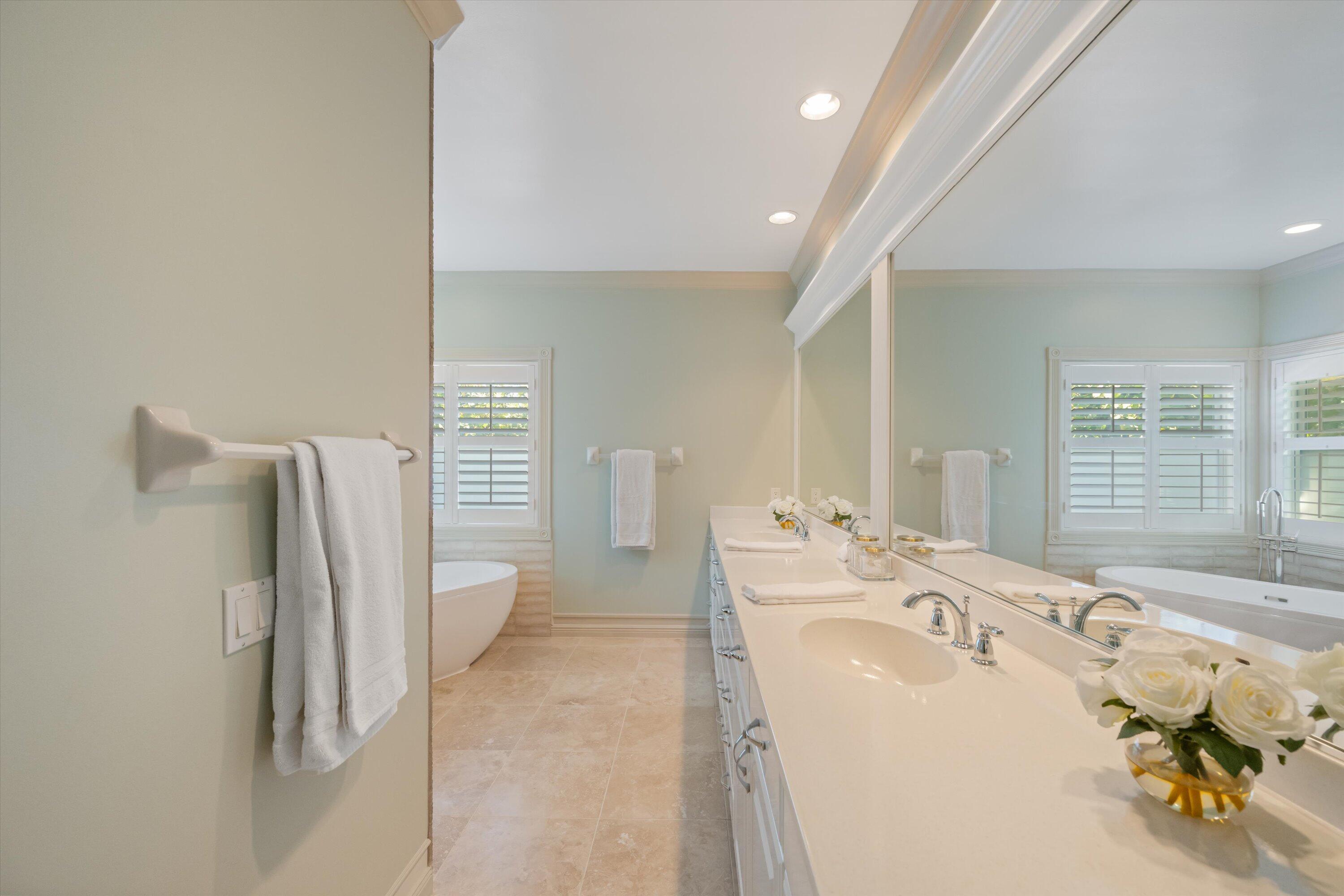 401 Center Street Jupiter, FL 33458 - Photo 17 of 48 401 Center Street, Jupiter, FL (10)
