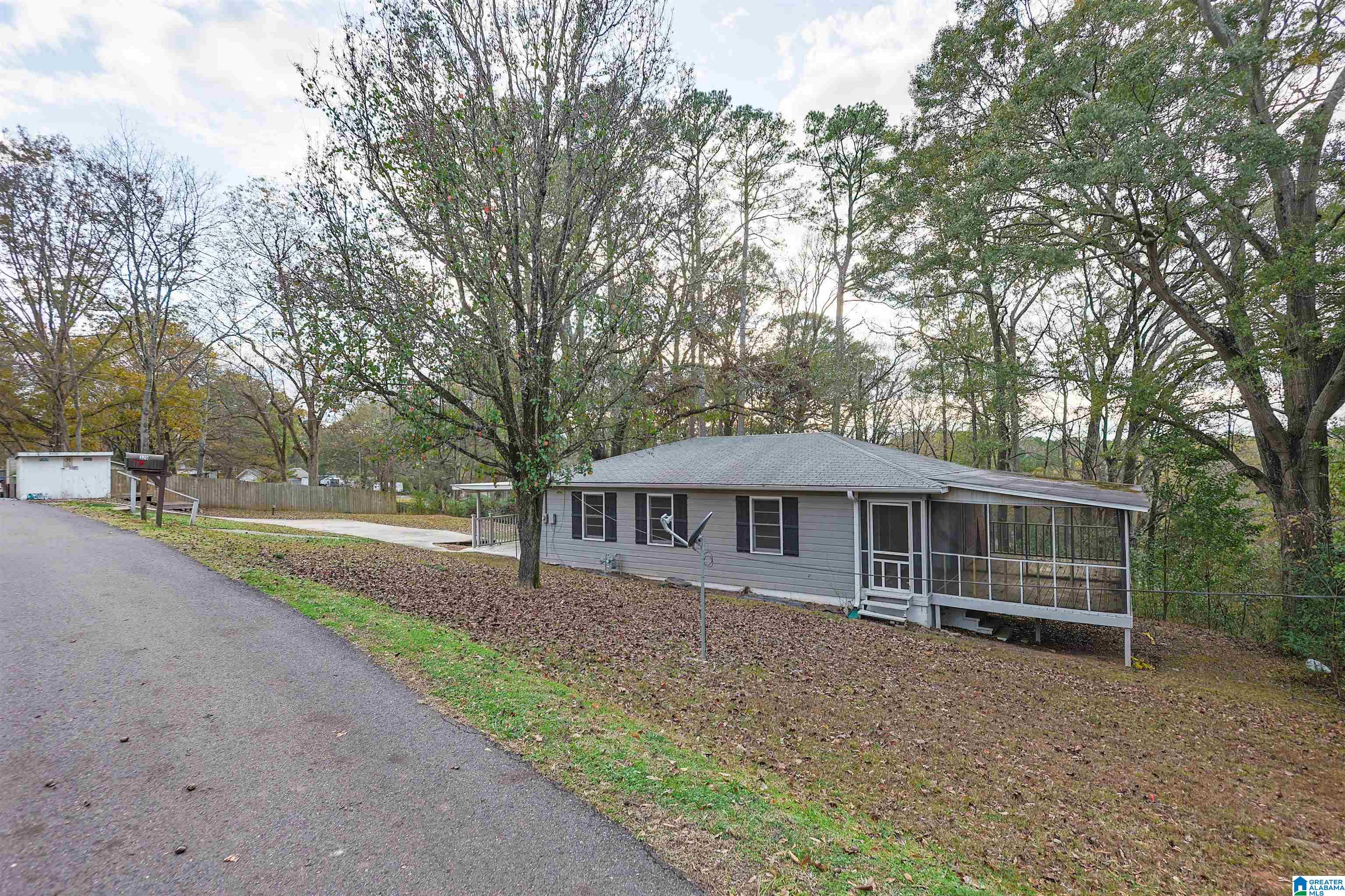 320 Goodview Street Bessemer, AL 35020 - Photo 2 of 30