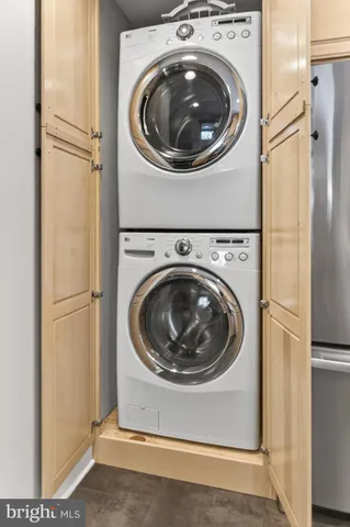 $3,200 | 2951 Rosemary Lane, Falls Church, VA 22042