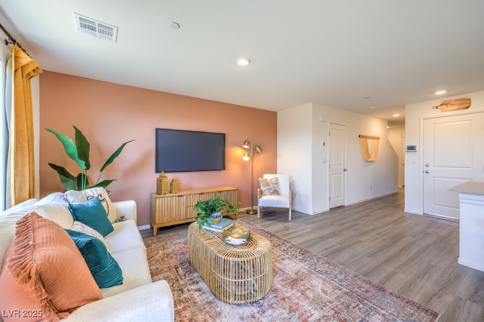 4828 Amelia Ridge Avenue, Unit 26 Las Vegas, NV 89141 - Photo 11 of 51 Photo is representational only; actual home furnishings may vary.