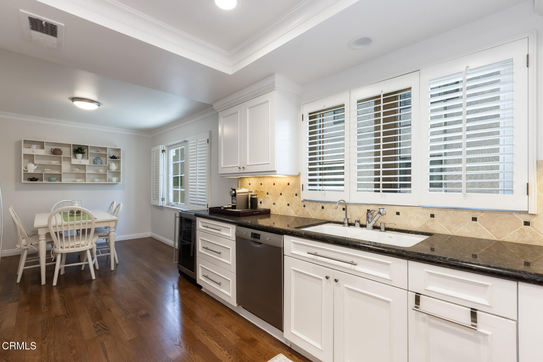 348 South Orange Grove Boulevard Pasadena, CA 91105 - Photo 29 of 60 348SOrangeGrove-48