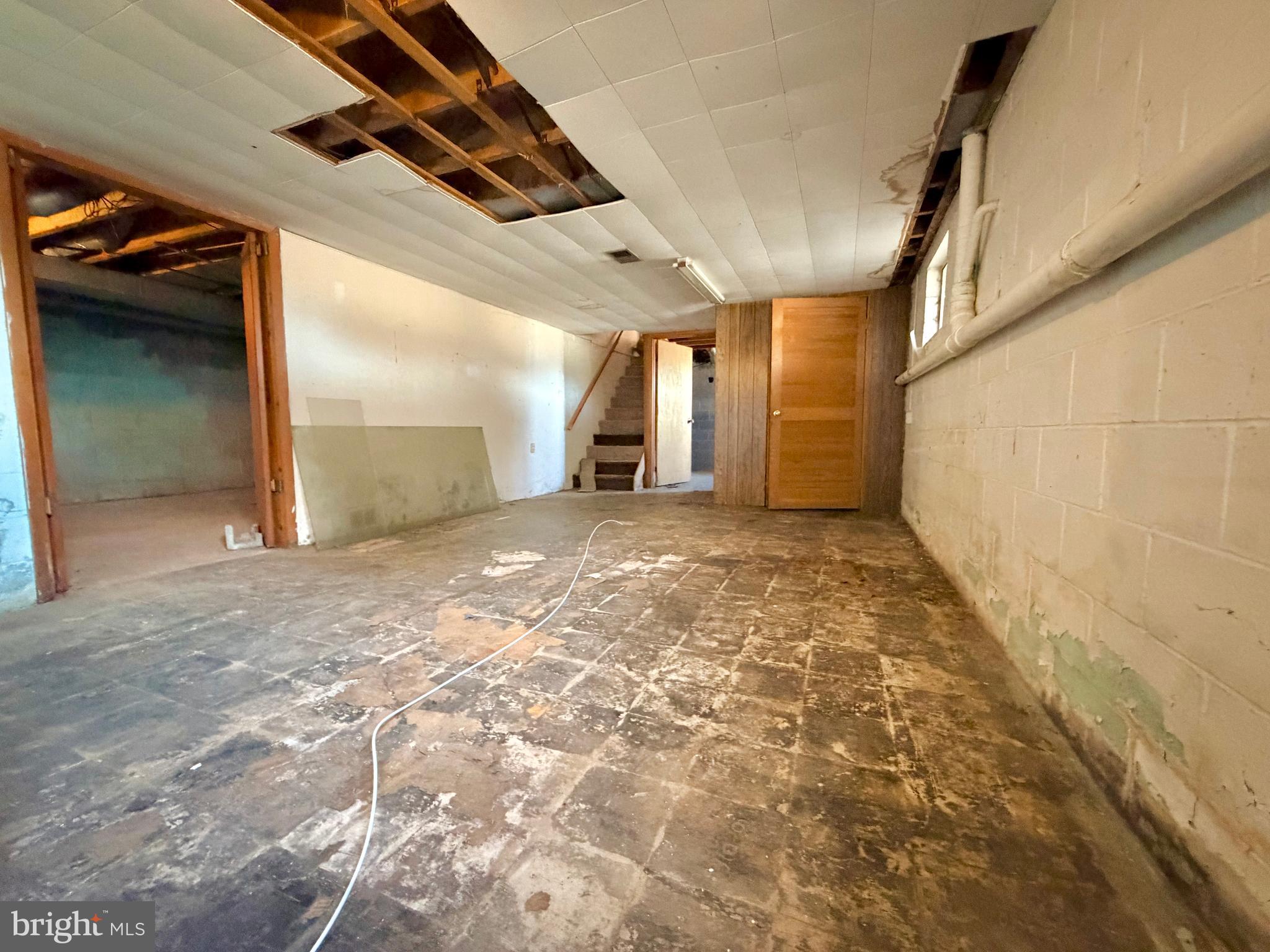 3891 Coseytown Road Greencastle, PA 17225 - Photo 47 of 50 a view of a hallway with a window