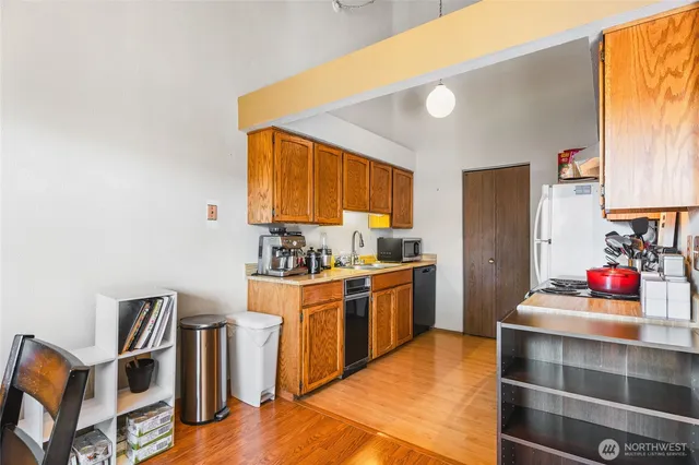 $300,000 | 7310 Skyview Lane North, Unit J301, Tacoma, WA 98406