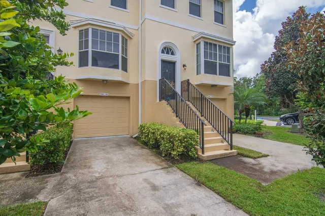 $255,000 | 1695 42nd Square, Unit 103, Vero Beach, FL 32960