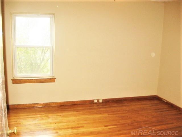 3636 Lakeshore Road Lexington, MI 48450 - Photo 12 of 33 31362835-11.JPG