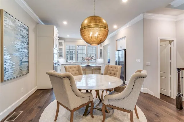 $549,000 | 7333 Valley View Lane, Unit 502, Dallas, TX 75240