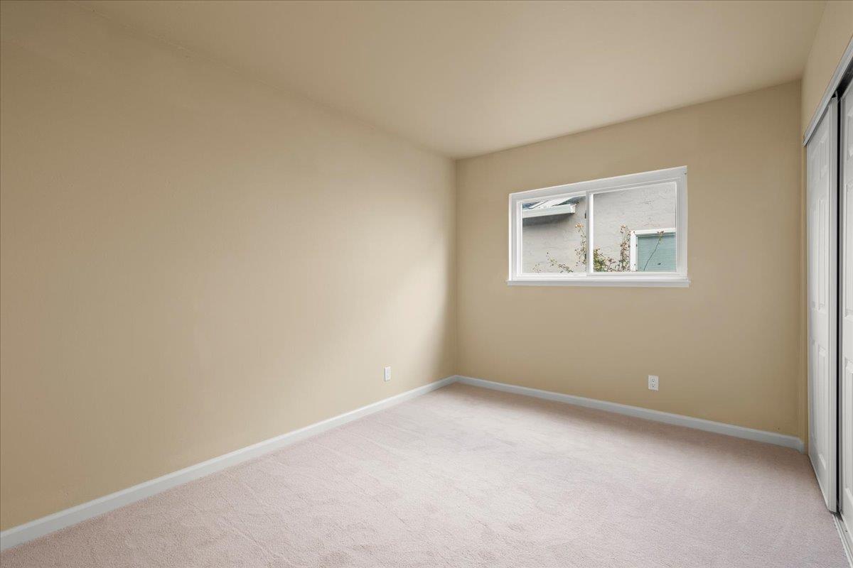 6535 Kings Place Gilroy, CA 95020 - Photo 19 of 25 an empty room with a window