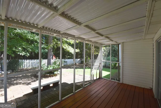 a house view with a outdoor space