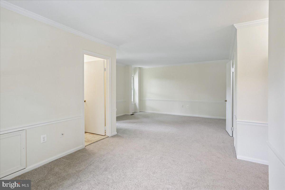 3708 Gawayne Terrace, Unit 37083 Silver Spring, MD 20906 - Photo 28 of 73 Primary Bedroom