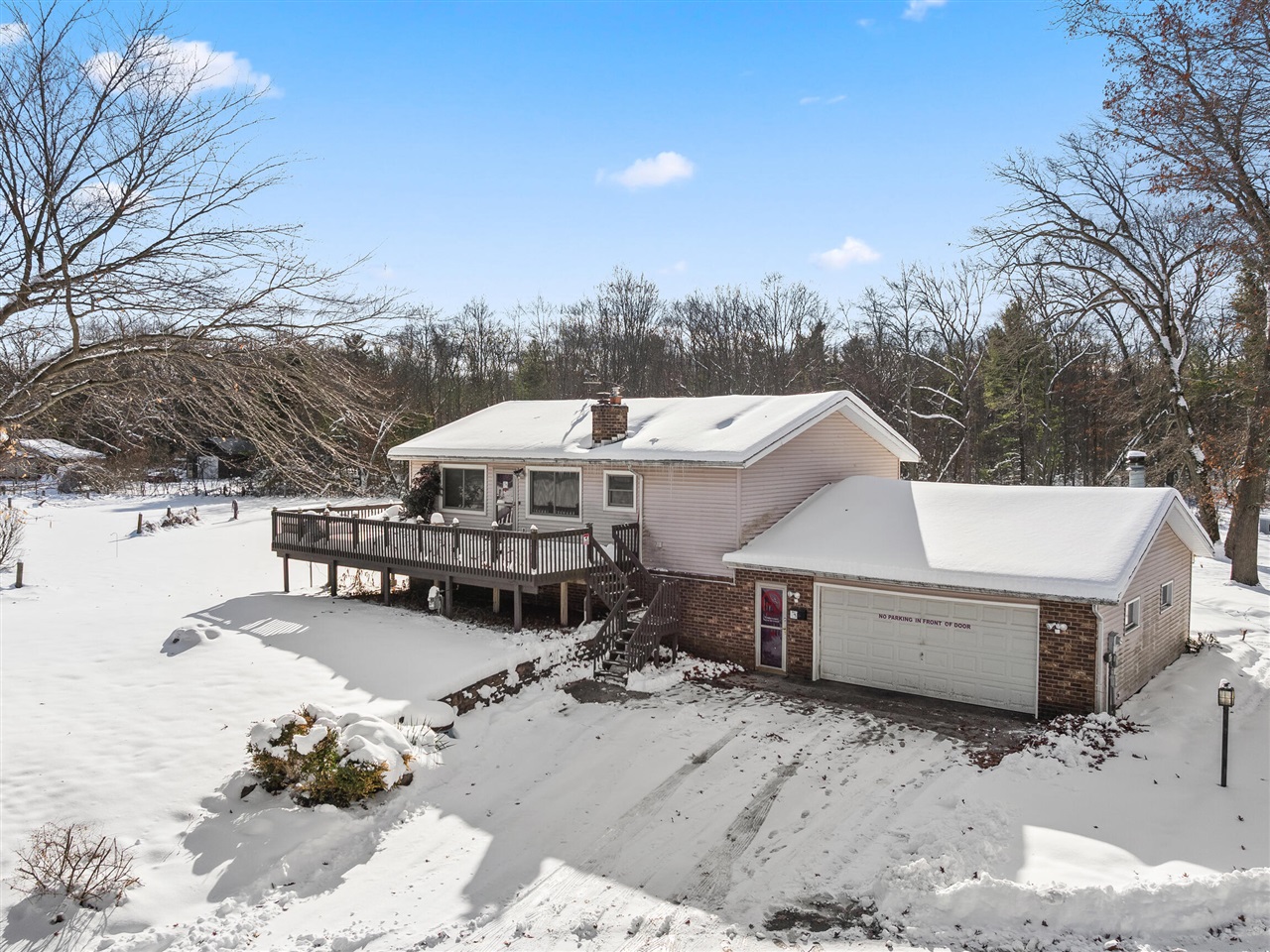 3175 Strand Road Muskegon, MI 49445 - Photo 4 of 59