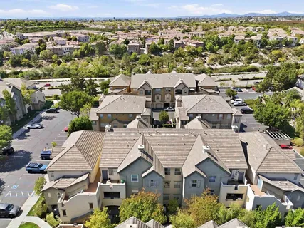 $625,000 | 1880 Aubrives Place, Unit 2126, Chula Vista, CA 91913