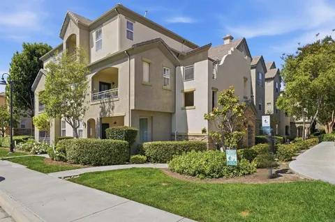 $625,000 | 1880 Aubrives Place, Unit 2126, Chula Vista, CA 91913