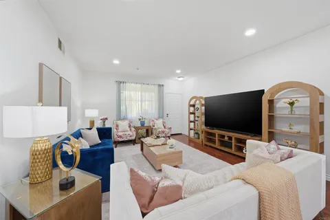 $625,000 | 1880 Aubrives Place, Unit 2126, Chula Vista, CA 91913