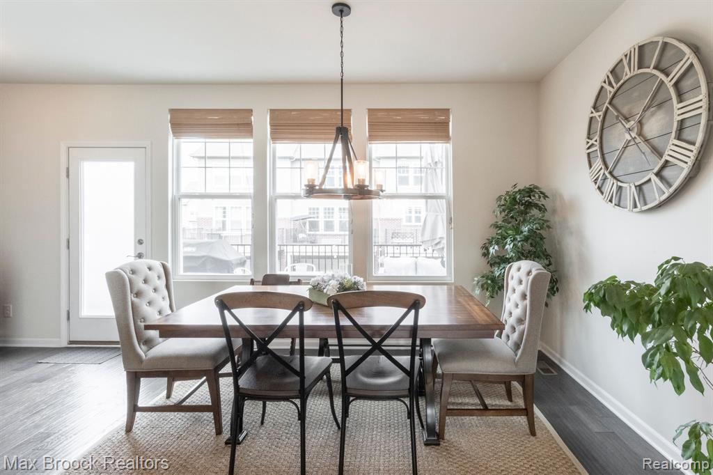 919 Barclay Circle, Unit 37 Rochester Hills, MI 48307 - Photo 20 of 56