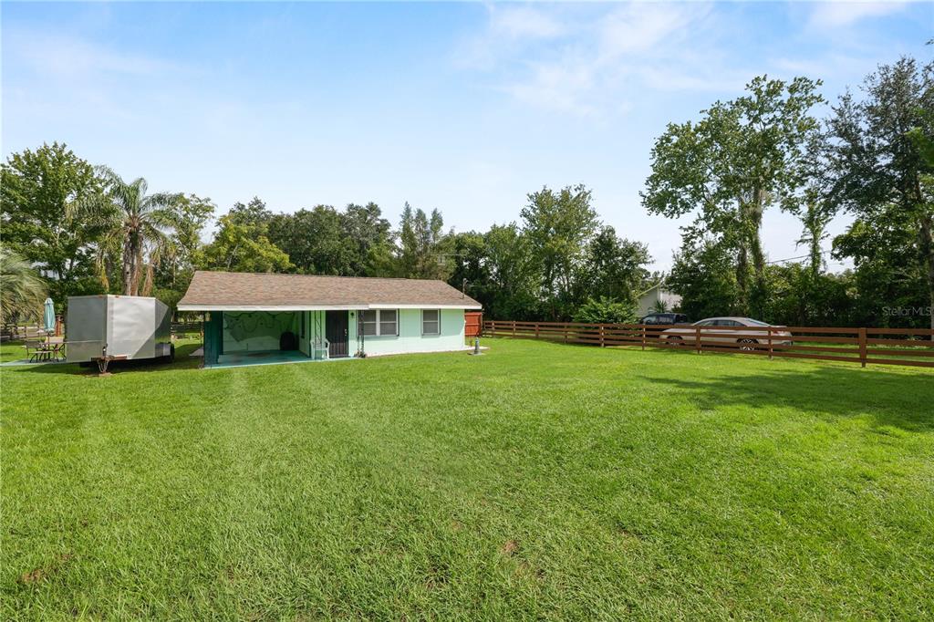 1805 Duff Road Lakeland, FL 33810 - Photo 4 of 40 Gallery Image 4