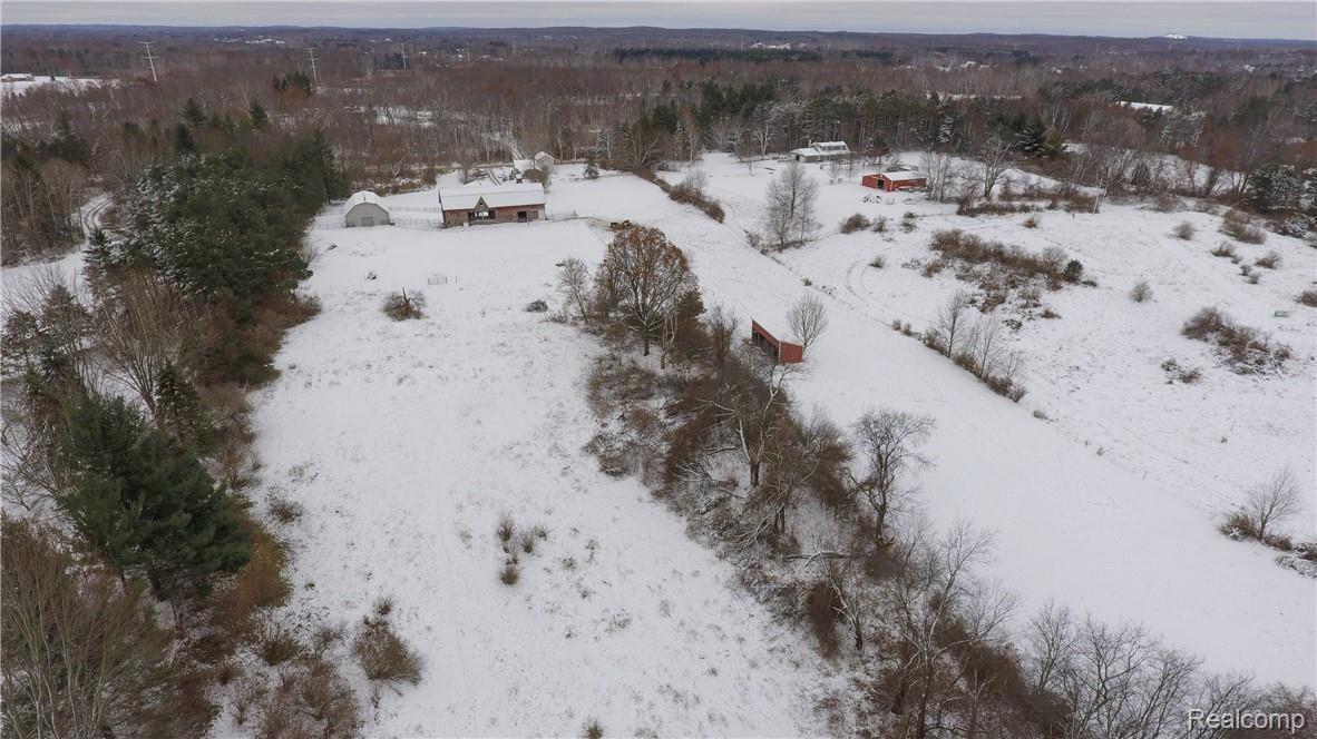 12187 Kipp Road Goodrich, MI 48438 - Photo 82 of 93 DJI_0045.jpg