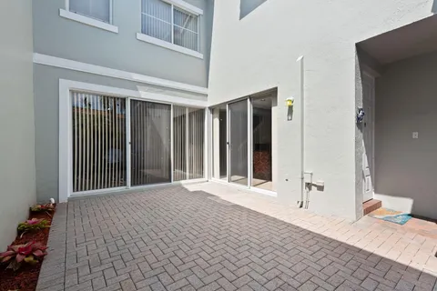 a view of a entrance door of the house
