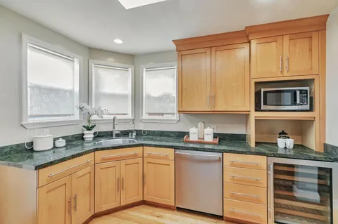 $1,699,000 | 1148 Willow Glen Way, San Jose, CA 95125