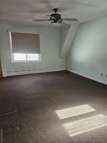 $4,700 | 14 Alemeda Street, Inwood, NY 11096